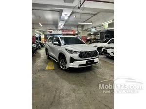 2025 Toyota Kijang Innova Zenix 2.0 Q HV TSS Modellista (Premium Color) MPV