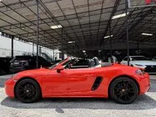 2021 Porsche 718 2.0 Boxster UNREG ( SPORT CHRONO , PDLS PLUS , MEMORY SEAT , 7700 MILES )