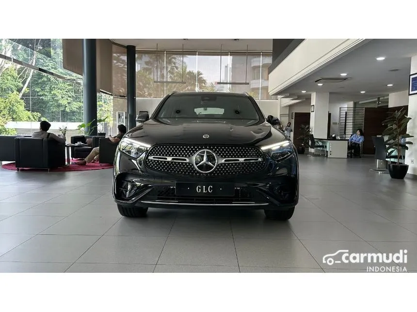 2025 Mercedes-Benz GLC300 AMG Line 4MATIC SUV