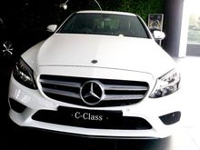Last unit 2019 end years sale Mercedes-Benz C200 1.5 Avantgarde Sedan (TDP 70jt)