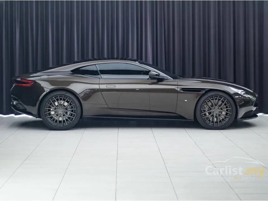 2018 Aston Martin DB11 V12 Coupe