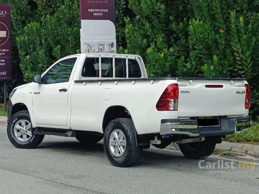 2022 Toyota Hilux Single Cab Pickup