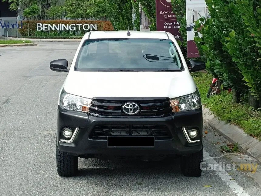 2022 Toyota Hilux Single Cab Pickup