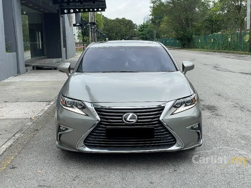 2017 Lexus ES 250 Luxury Sedan