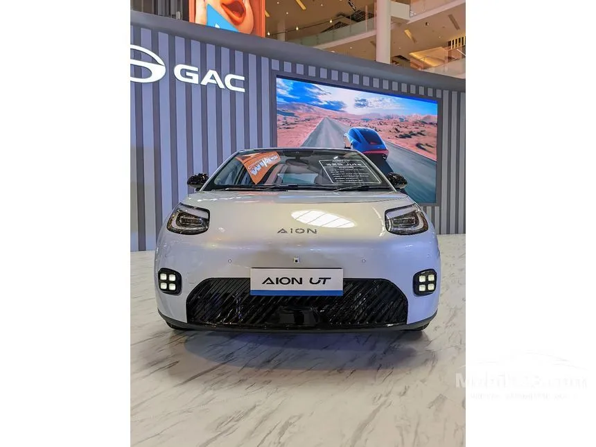 2026 GAC AION UT Premium Hatchback