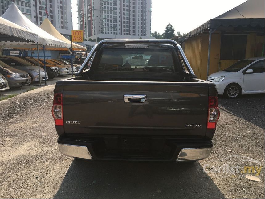 Isuzu D-Max 2012 LS Type B 2.5 in Kuala Lumpur Manual 