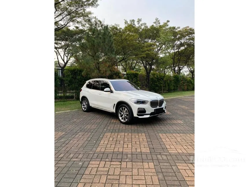Jual Mobil BMW X5 2020 xDrive40i xLine 3.0 di Banten Automatic SUV Putih Rp 1.045.000.000