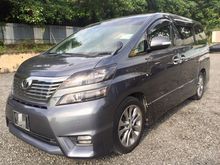 2011 Toyota Vellfire 2.4 Z Platinum MPV ** ONE YR WARRANTY... FULL SERVICE RECORD... LOW MLG... ACCIDENT FREE... TIP-TOP CONDITION **