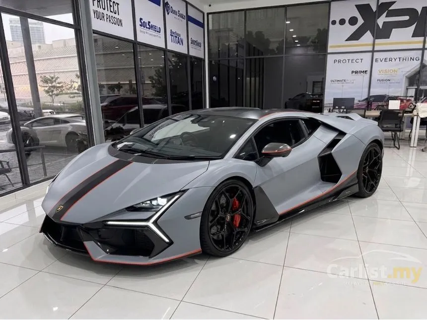 2025 Lamborghini Revuelto Coupe
