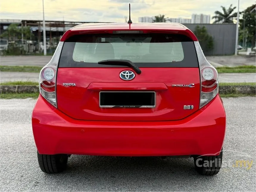 2013 Toyota Prius C Hybrid Hatchback