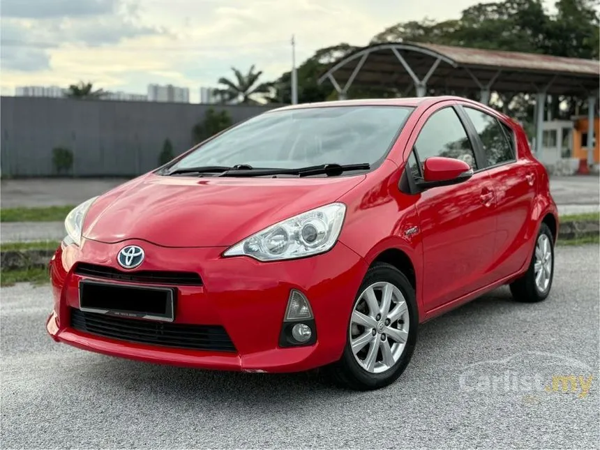 2013 Toyota Prius C Hybrid Hatchback