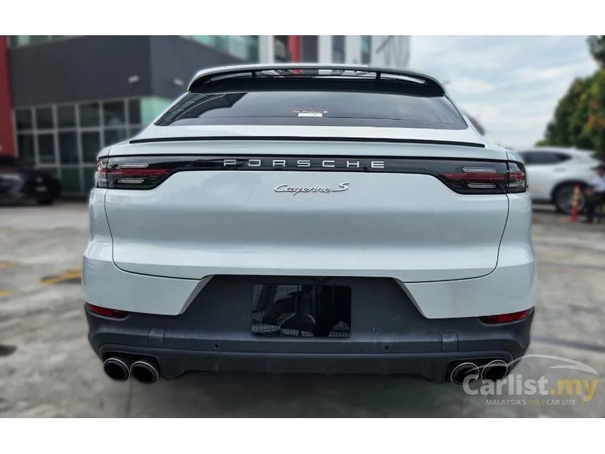 2022 Porsche Cayenne Coupe