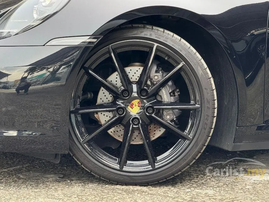 2022 Porsche 911 Carrera S Coupe