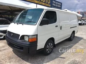 2004 Toyota Hiace 3.0 Panel Van Van