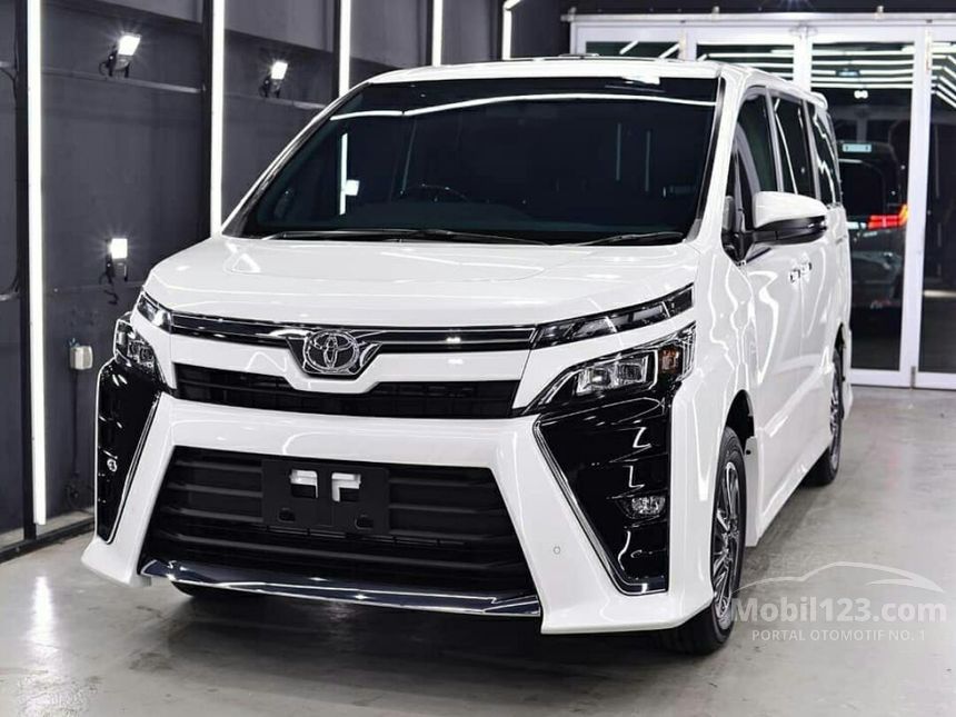 Jual Mobil  Toyota  Voxy  2021 2 0 di DKI Jakarta Automatic 