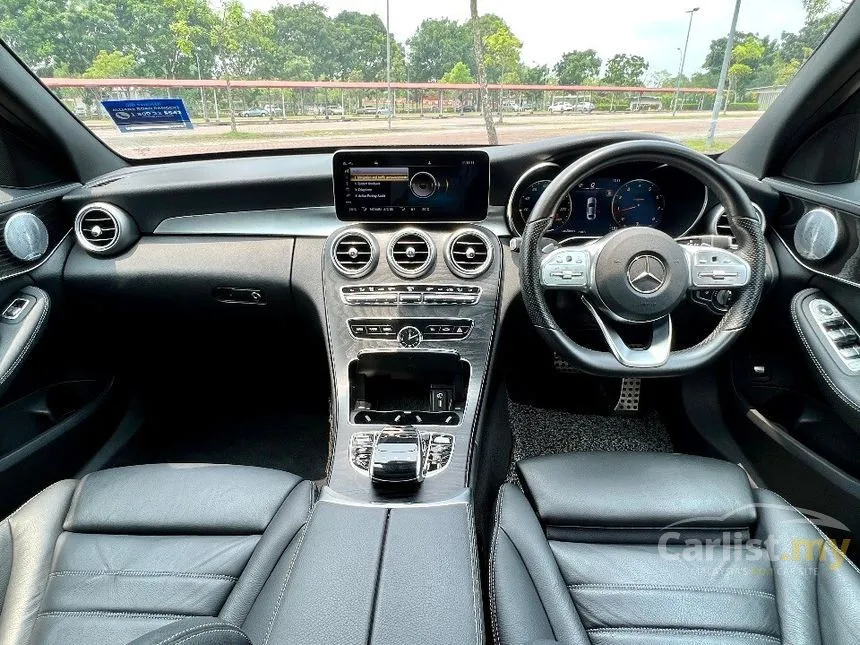 2019 Mercedes-Benz C300 AMG Line Sedan