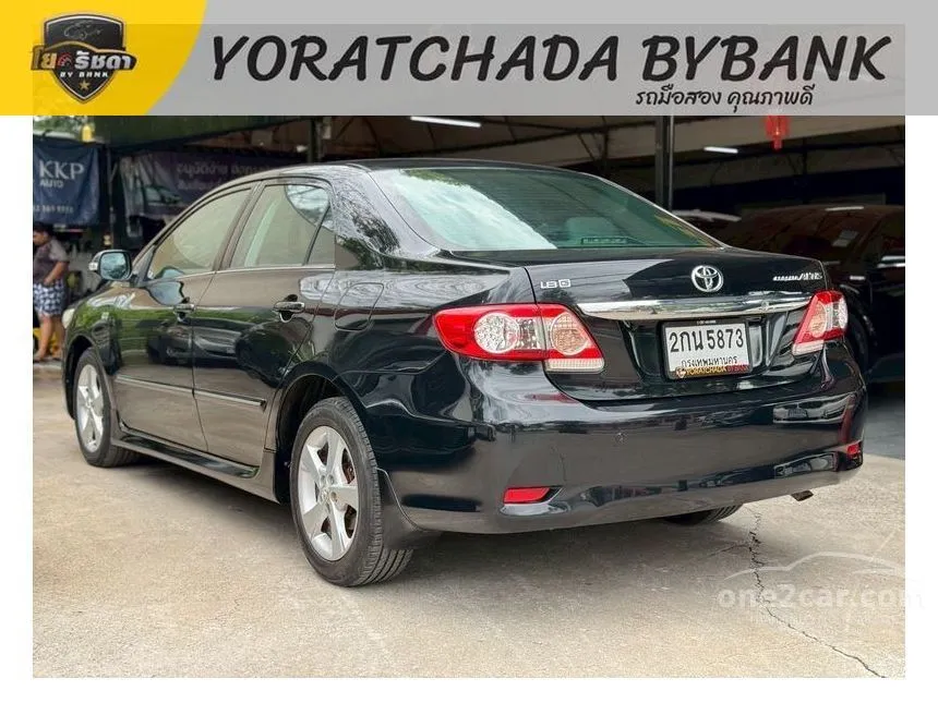 2013 Toyota Corolla Altis G Sedan