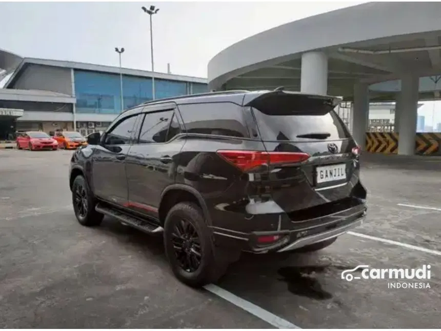 2018 Toyota Fortuner VRZ TRD 4X2 SUV