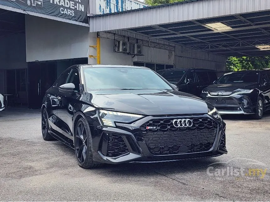 2022 Audi RS3 Quattro TFSI Sedan