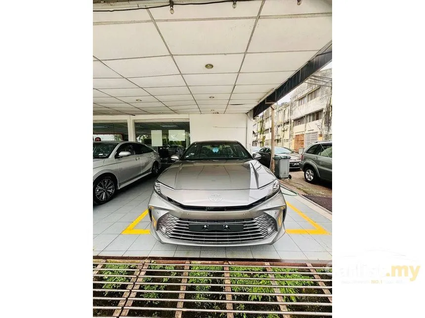 2025 Toyota Camry HEV Sedan