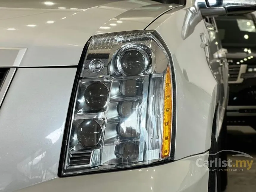 2013 Cadillac Escalade SUV