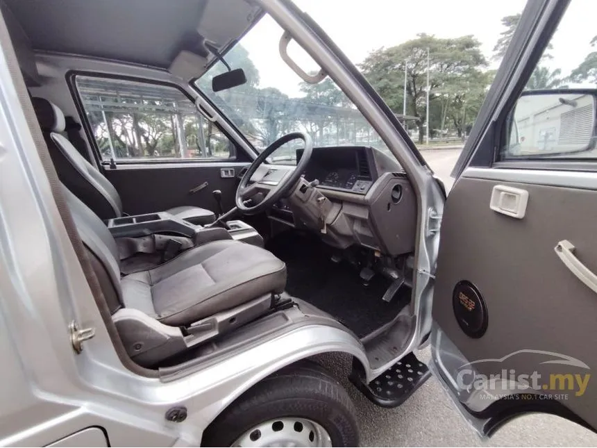 2003 Nissan Vanette Window Van