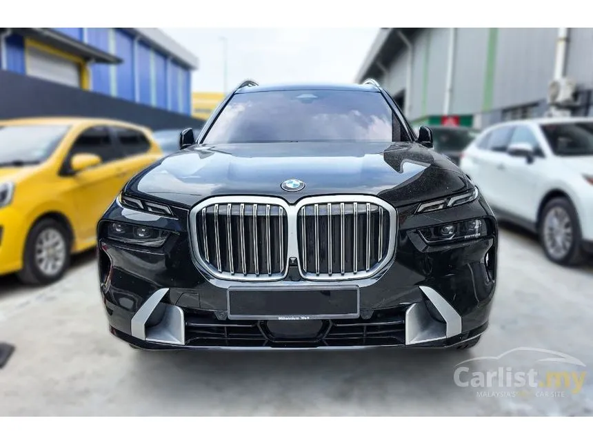 2023 BMW X7 xDrive40i Pure Excellence SUV