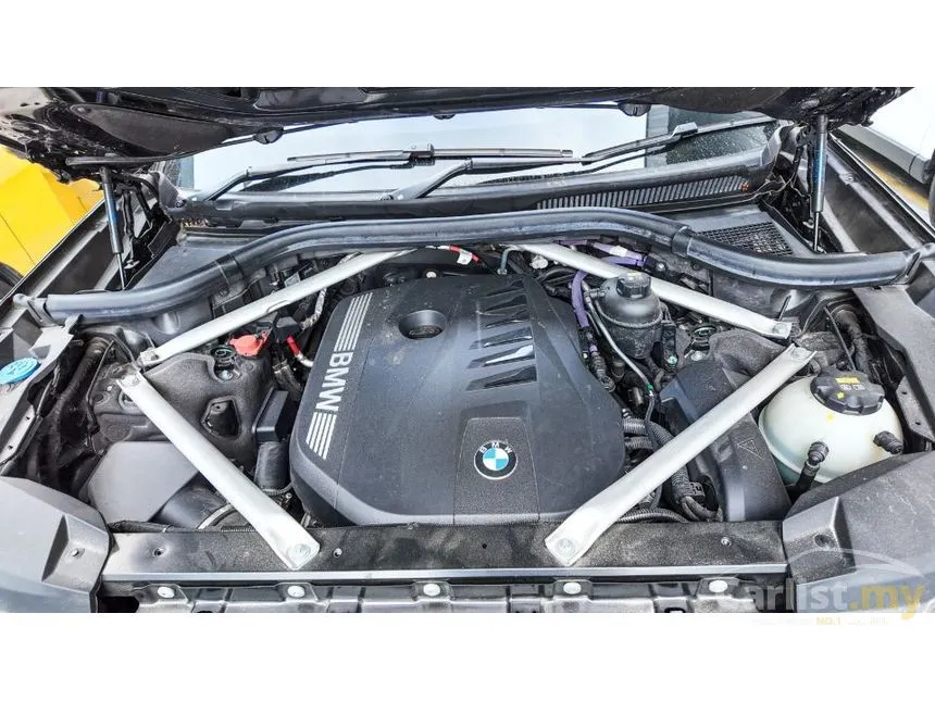2023 BMW X7 xDrive40i Pure Excellence SUV