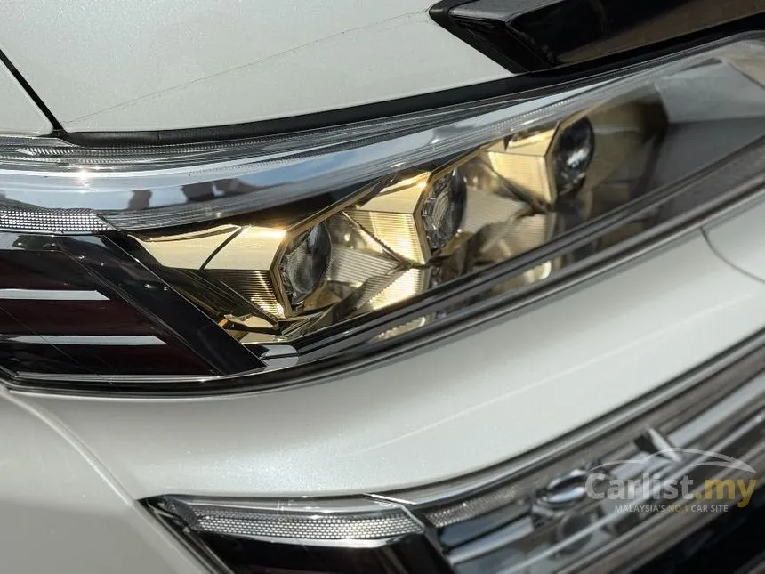 2022 Toyota Vellfire Golden Eyes III MPV