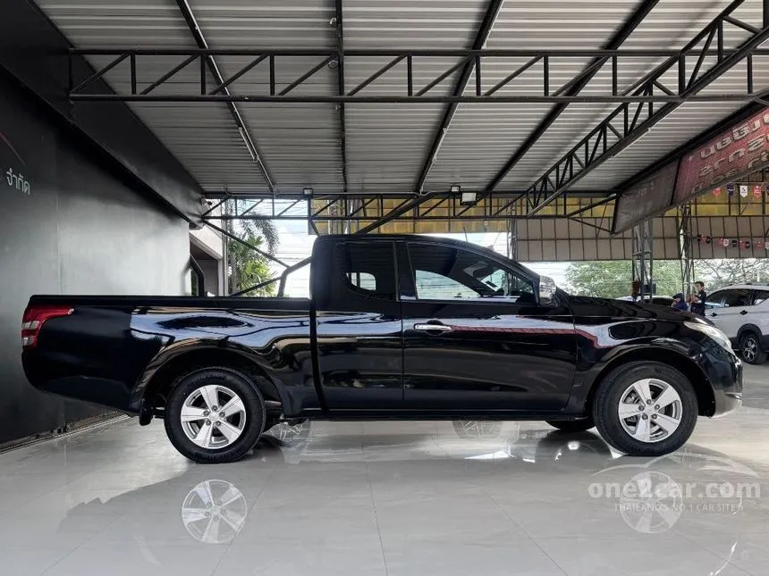 2018 Mitsubishi TRITON GLX Mega Cab Pickup