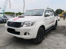 2016 Toyota Hilux 2.5(A)TRD Sportivo VNT DVD PLAYER
