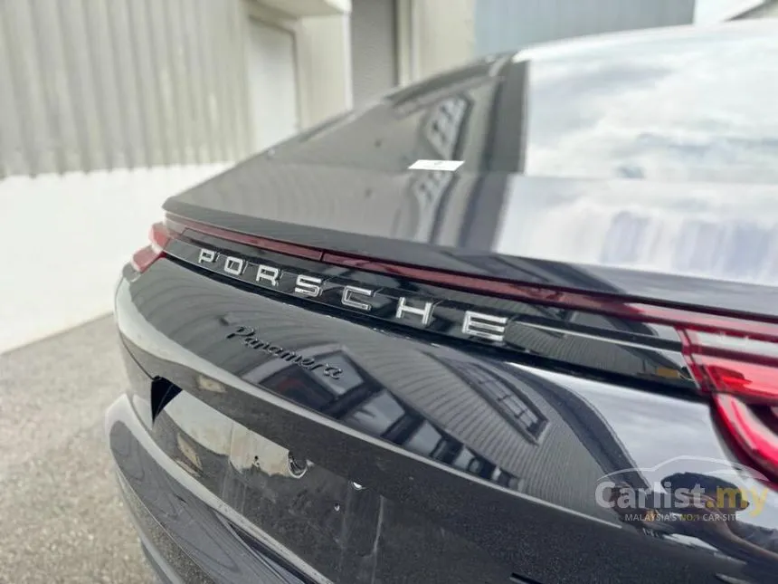 2019 Porsche Panamera 4S Hatchback