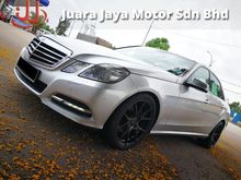 Mercedes-Benz E250 TRUE YEAR MADE