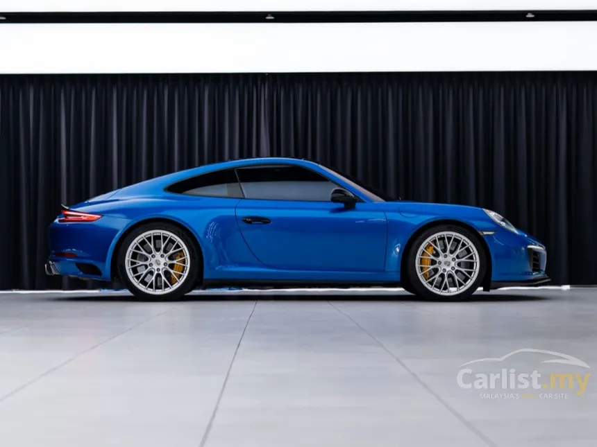 2017 Porsche 911 Carrera 4S Coupe