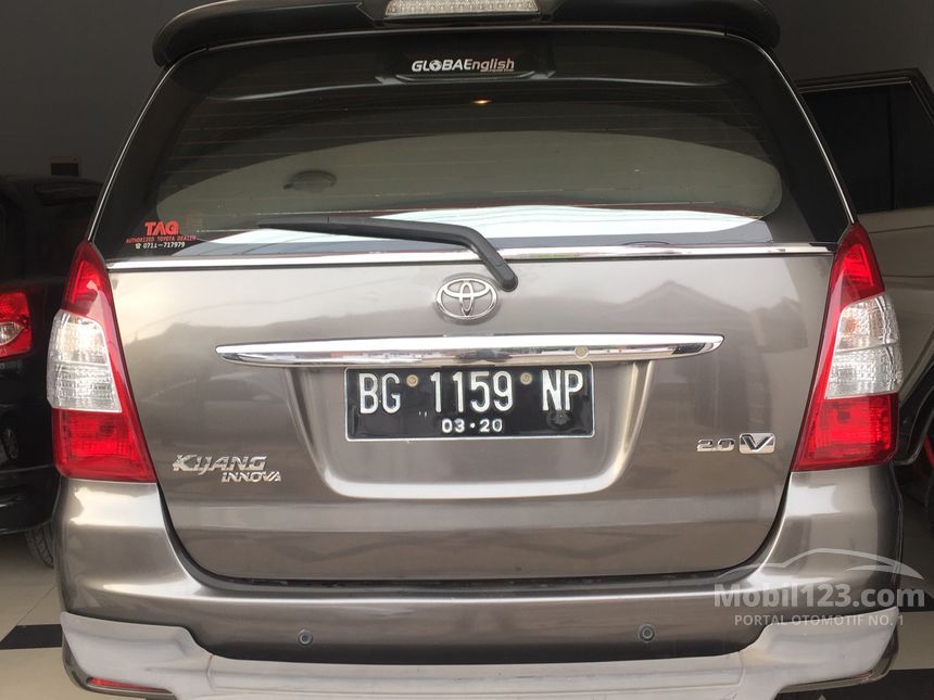 2010 Toyota Kijang Innova V MPV