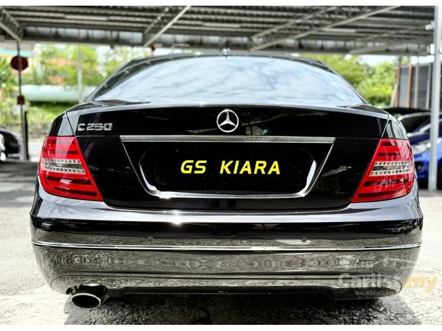 2011 Mercedes-Benz C250 Avantgarde CGI Sedan