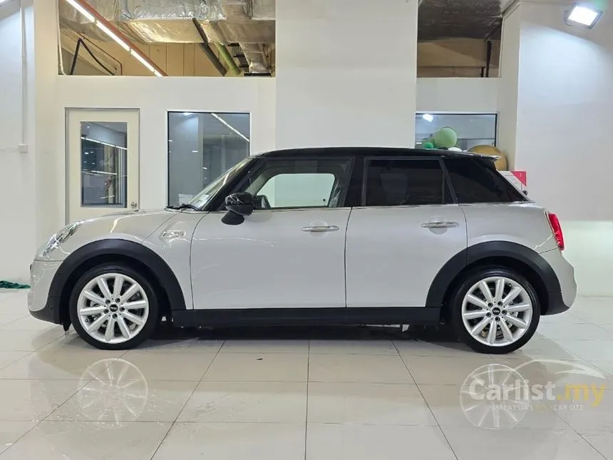 2021 MINI Cooper S 5 Door Hatchback