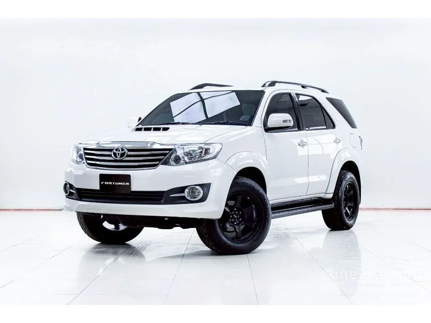 2015 Toyota FORTUNER V SUV