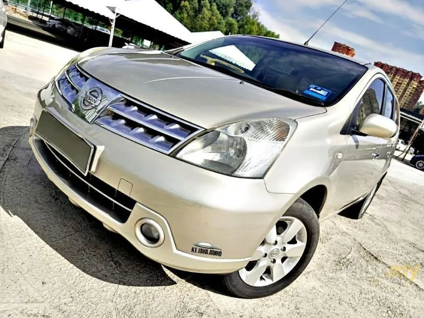 2010 Nissan Grand Livina Comfort MPV