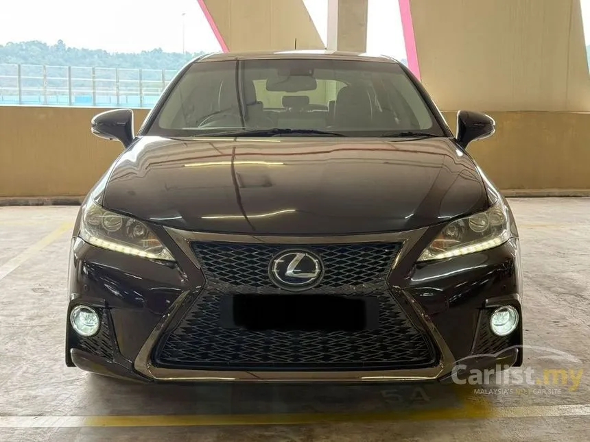 2012 Lexus CT 200h Luxury Hatchback