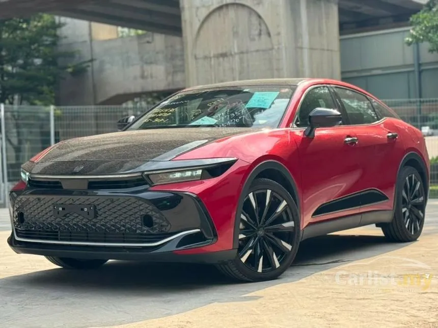 2023 Toyota Crown RS Advance Sedan