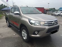2016 Toyota Hilux 2.4 G VNT Pickup Full Service Record No off road