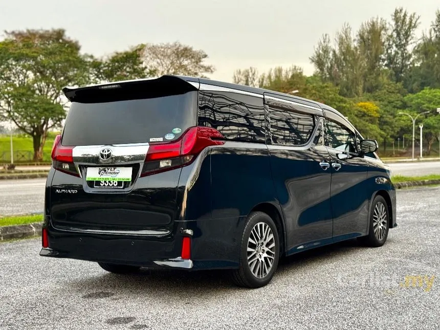 2015 Toyota Alphard SC MPV