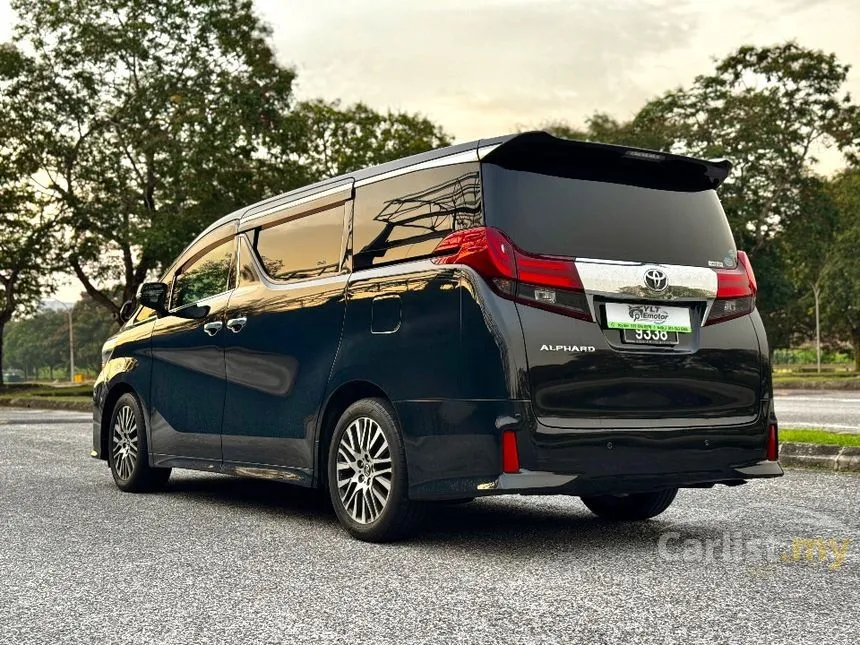 2015 Toyota Alphard SC MPV