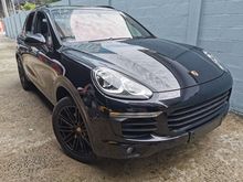 2015 Porsche Cayenne 3.6 S With Burmester Sound System,Panaromic Roof,21