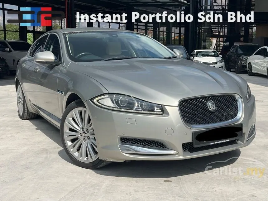 2012 Jaguar XF Luxury Sedan