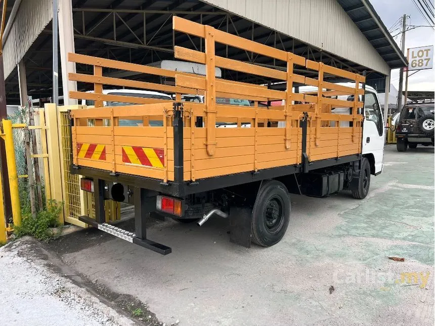 2012 Isuzu Elf NKR55UEET-B Lorry