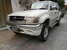 2004 Toyota Hilux 2.5 (A)