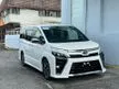 Recon 2020 Toyota Voxy ZS KIRAMEKI 2 FULL SPEC 2.0L 7 SEATERS