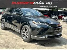 2021 Toyota Harrier 2.0 G SUV Display Audio, DIM, Reverse Camera, BSM, Power Boot, 18 Rims, Black Half Leather Seat, Power Seats